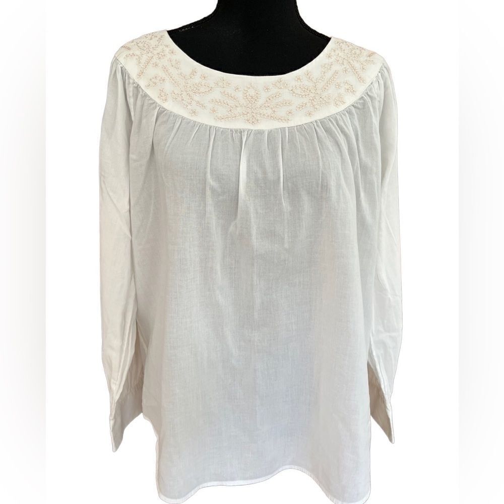 ORVIS white embroidered neckline long sleeved  cotton top size M.
